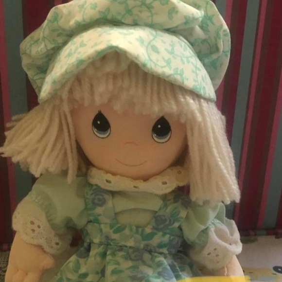 Vintage Precious Moments Twin Sisters Dolls Set - Picture 6 of 7